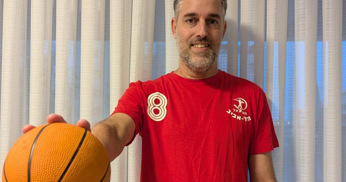 PHOTO-2024-10-06-18-15-49