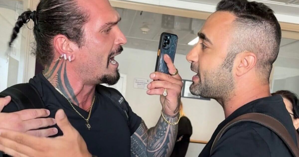 מישל טרוני ודניאל אלעזר בבית המשפט