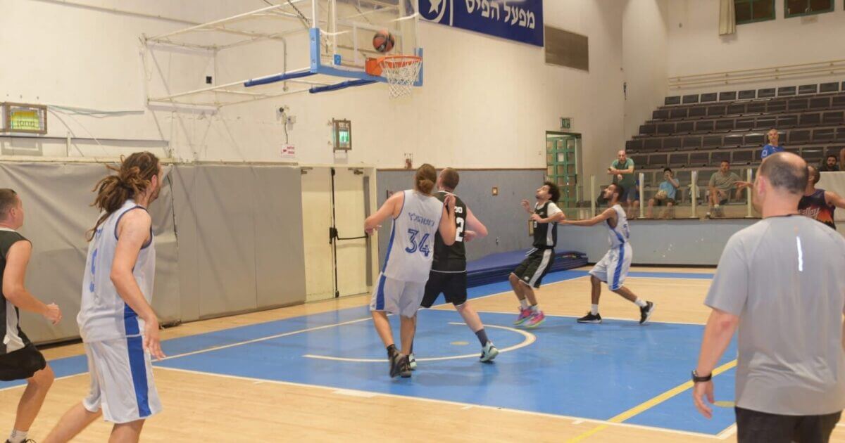 acb2e576-faf4-4541-afdb-ebff4572f78e